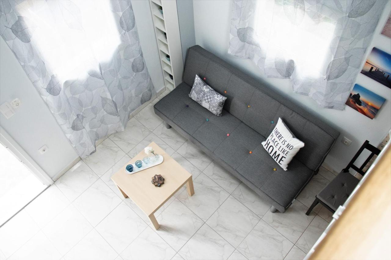 Filippou Luxury Apartments フロギタ エクステリア 写真